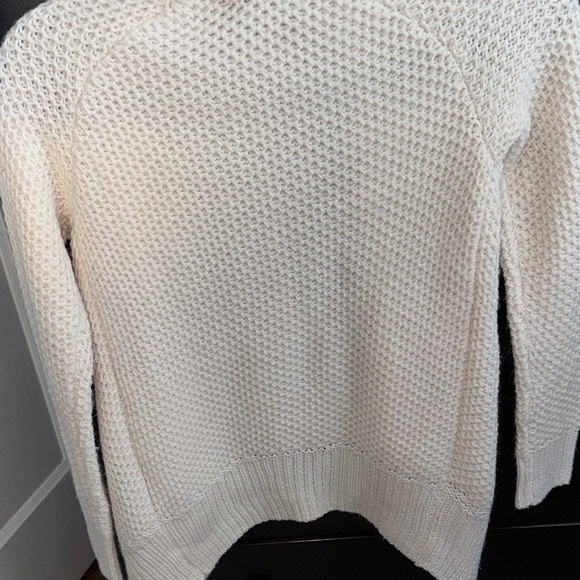 GAP kids big Girl size 12/XL Off-White Knit Cardigan - Picture 3 of 5